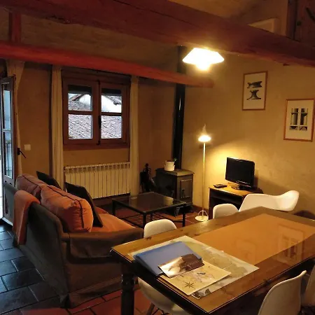 La Herrera Lll Apartment *